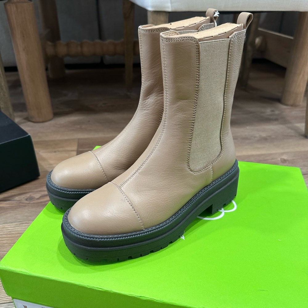 Sam Edelman Tan Sesame Leather Wellington Lug Sole Chelsea Boots